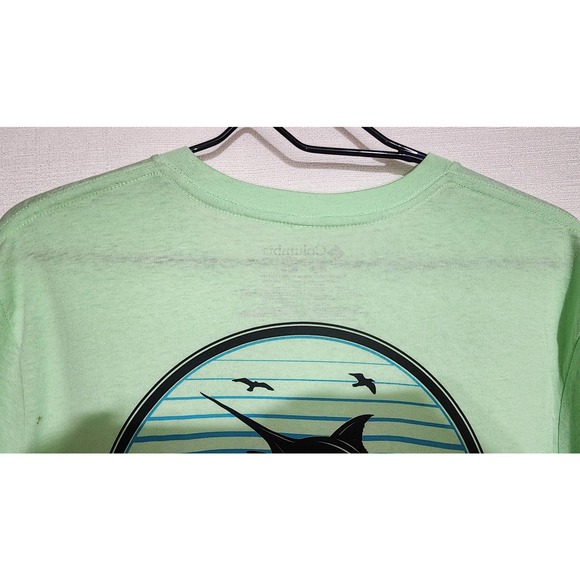 Columbia pfg medium shirt - Picture 7 of 8